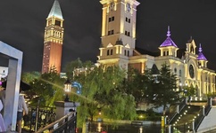 白祙女生手脚被绑TK的微博